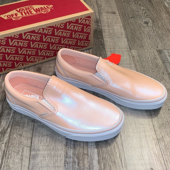 Vans classic slip on pink pearl suede shoes - Picture 2 of 7